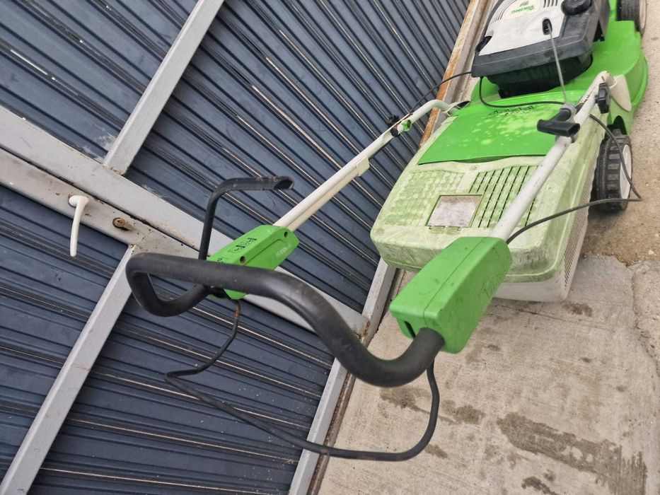 Masina de tuns gazon 4cp +tractiune stare buna Briggs VIKING
