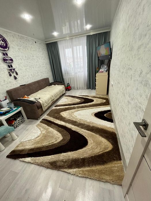 Сдается 1-комн квартира в 6 мкрн