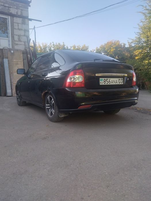 Лада приора  21072
