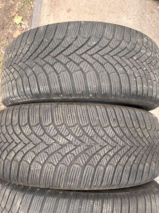215/55/17 Bridgestone 4 бр 2024
