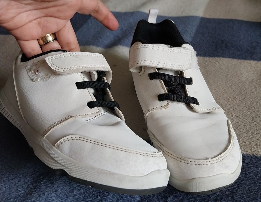 Adidasi impermeabili Decathlon