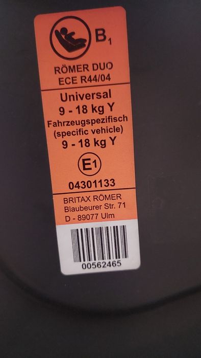 Столче Britax Romer 9-18 кг с Isofix