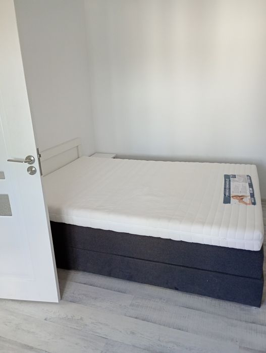 Închiriez apartament cu 1 cameră în orașul Călan vis â vis de Penny