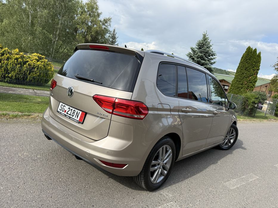 Vw Touran 2017 Dsg LED Pano 7 loc