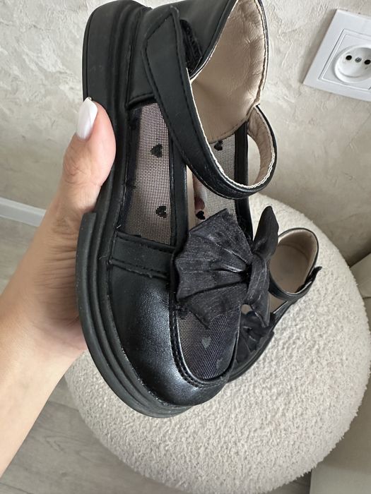 Обувь. Туфли и кроссовки