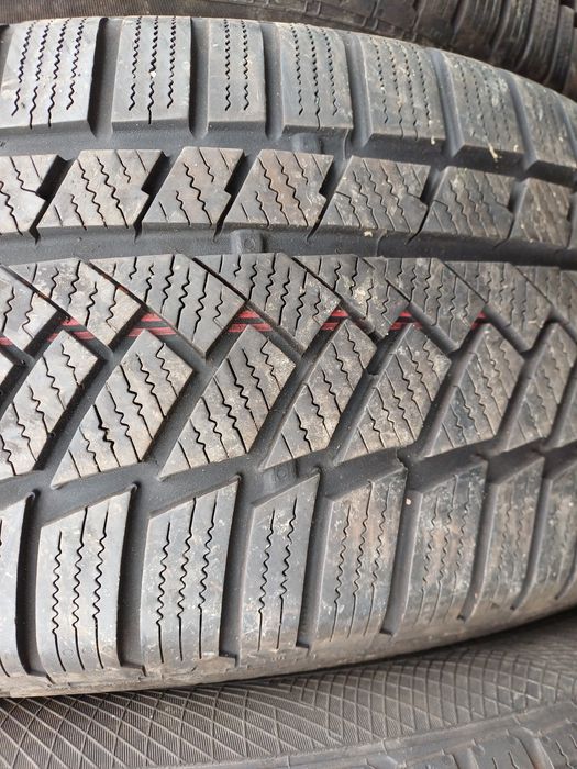 Гуми 255/45/20 Континентал