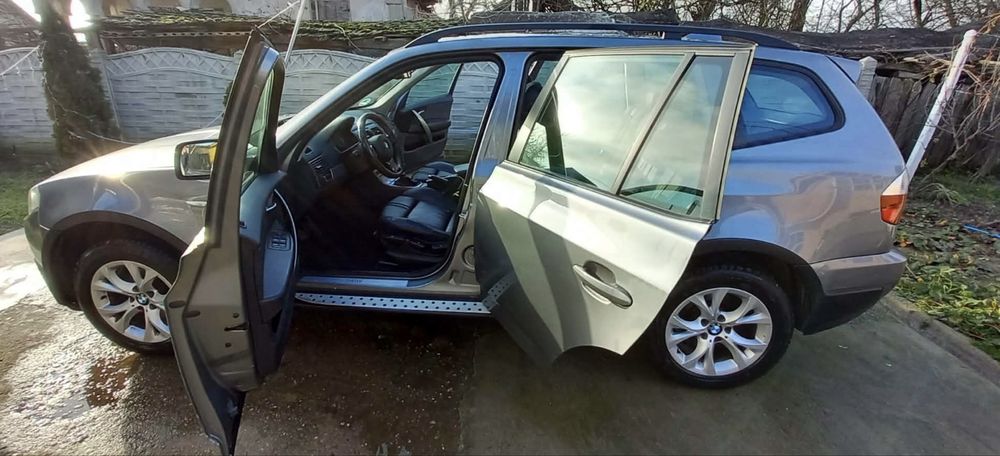 BMW X3 xDrive Facelift 2.0 Diesel | 4x4 | Piele | Trapa | Xenon