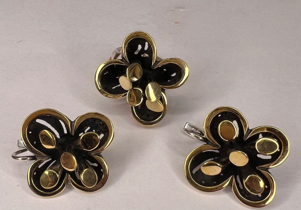 Серебренный комплект