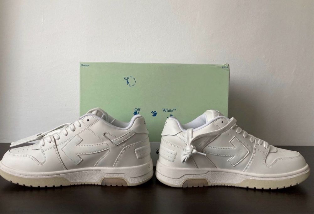 Off white out of office for walking