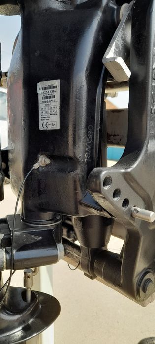 Извънбордов двигател Mercury 25 кс.