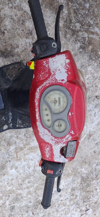 Vând scuter keeway focus 49cc 4t