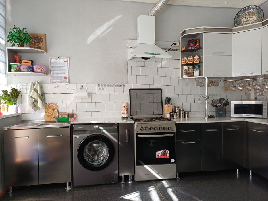 Кухонный гарнитур