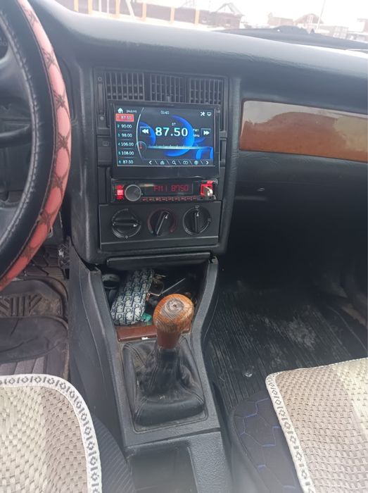 Продам Audi 80 B4 1993г