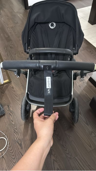 Продам коляску бугабу