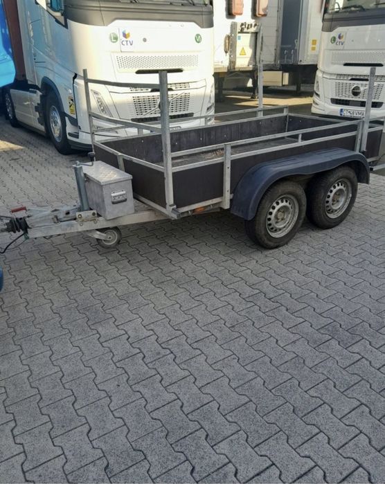 Vand remorca cu 2 axe
