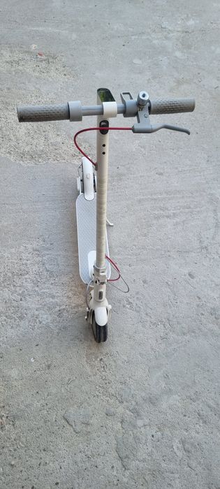 Trotineta electrica xioami lițe 3