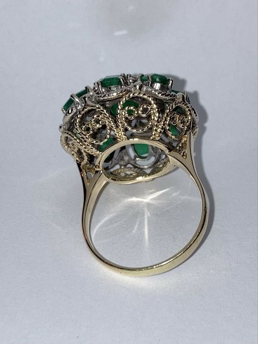 Inel aur.cu smaralde si diamante
