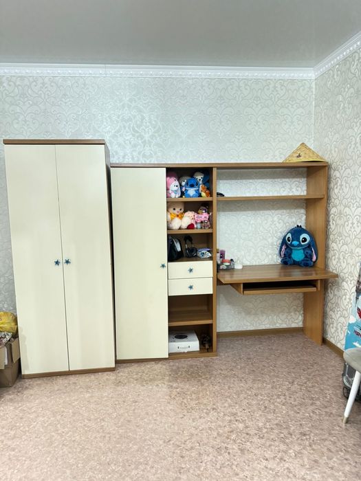 Шкаф парта вместе