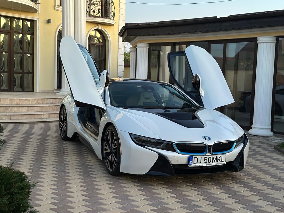 2015 BMW i8 plug in hybrid