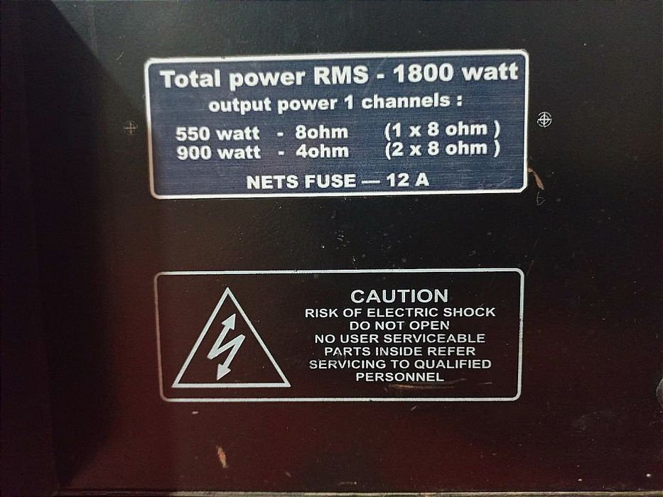 Усилитель мощности 1800 WZ