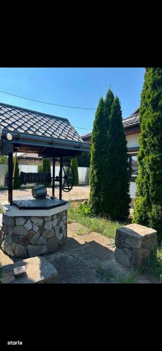 De vanzare casa la 5 minute de Roman, 3 camere, teren de 817mp, 99000€