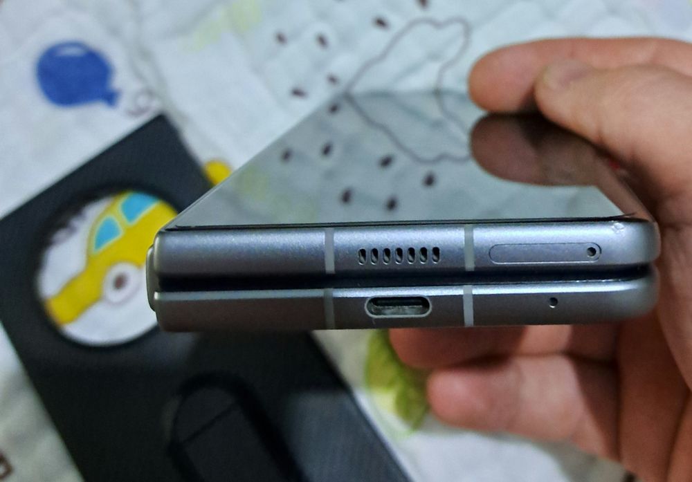 Techno phantom v 12/512gb EAC nokia 3310