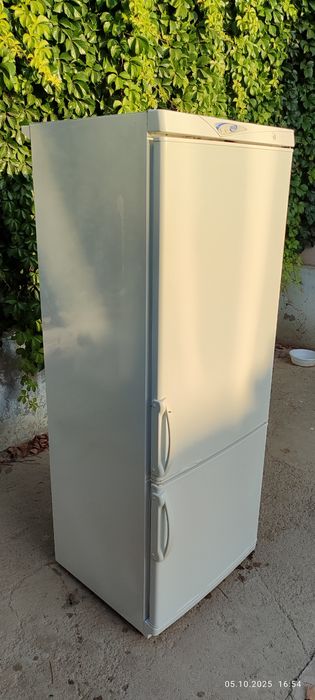 Холодильник/Музлатгич б/у марка POZIS
