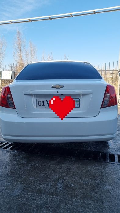 Жентра машена срочни сотилади