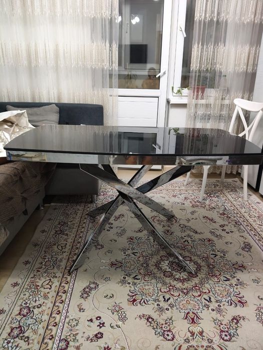 Продам сненка ,современный сервант для зала