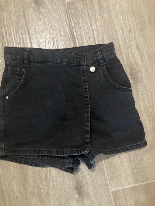 Черни дънкови панталонки За 25лв.