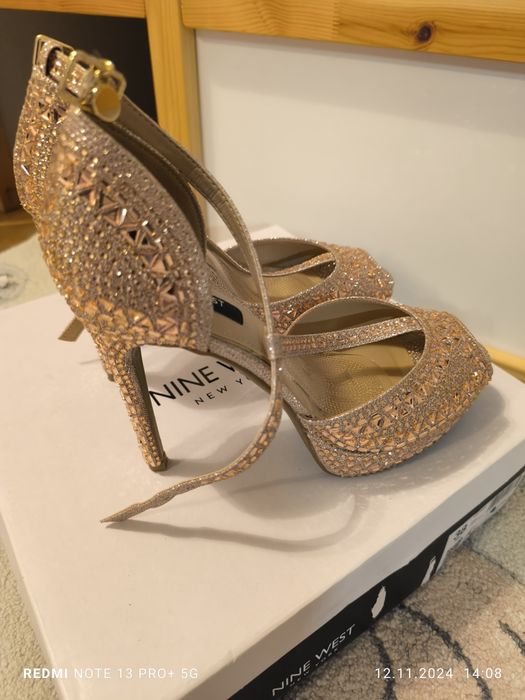 Обувки на висок ток Nina west 38