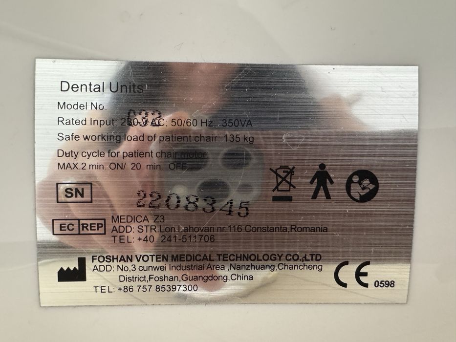 Unit dentar ( scaun stomatologic )