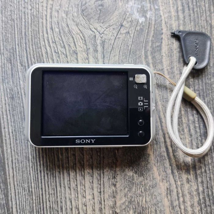 Камера SONY Cyber-shot DSC-N1 Фотоапарат комплект