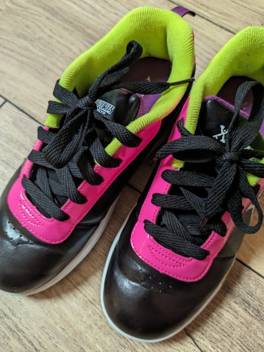 Детски маратонки с колелца