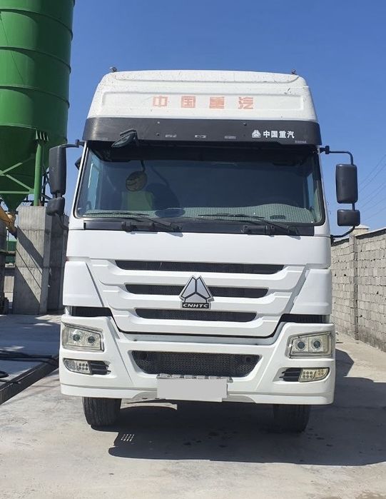 Миксер Howo 10 куб сотилади