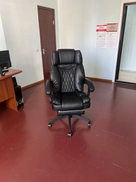 Премиум кресло руководителя / экзекьютив