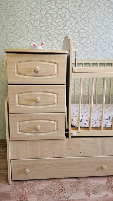 Продам детскую кровать трансфер