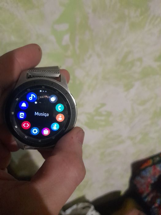 Samsung air watch R800 s3