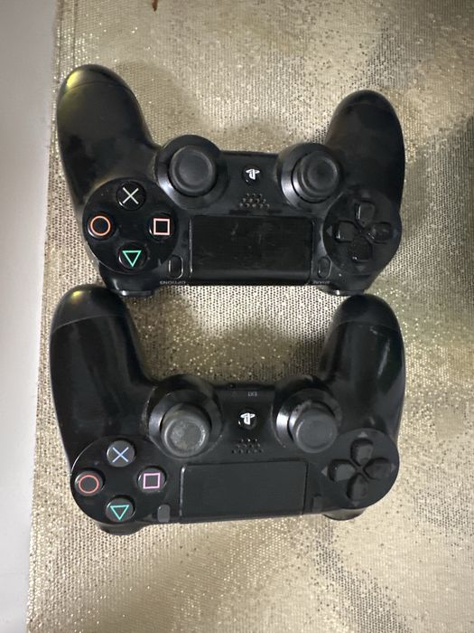 Vand ps4(nu fac livrari prin olx dar nu pot sa il dezactivez)