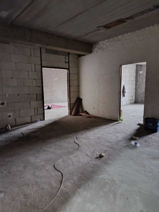 Бунедкор пр-т м-ро Мирзо Улугбек,Парк Гафур Гулям 167 кв.м новостройка