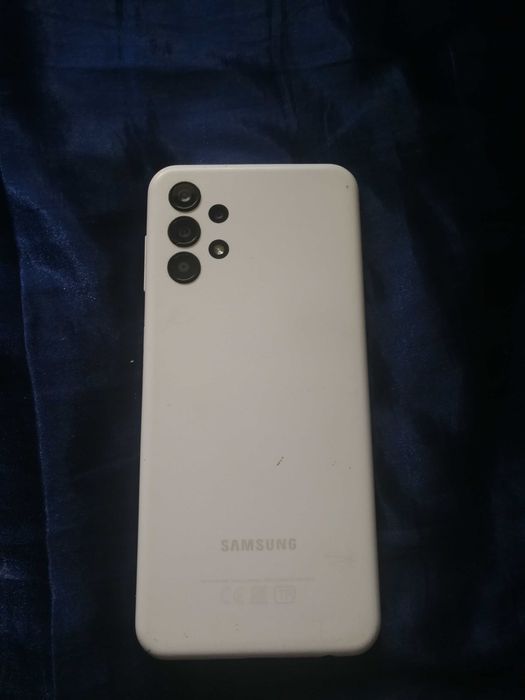 Samsung a13 4/128.