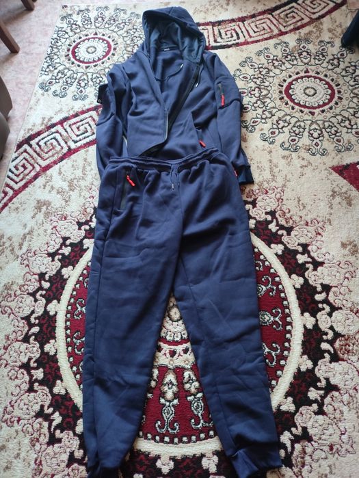 Спортивный костюм мужской