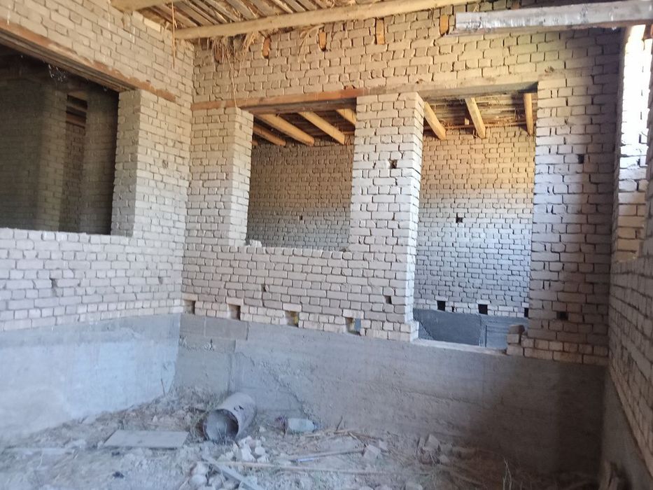 To'labeda uy sotiladi