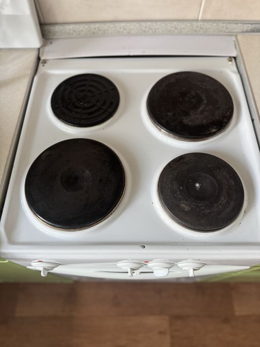 Продам  электрическую плитку