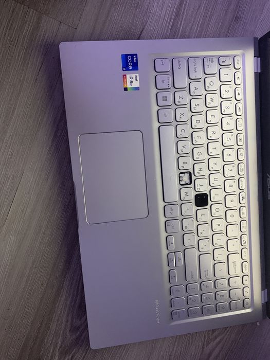 kami bor kelishamiz faqat klaviyatura tushgan 5 oy bolgan olganimga