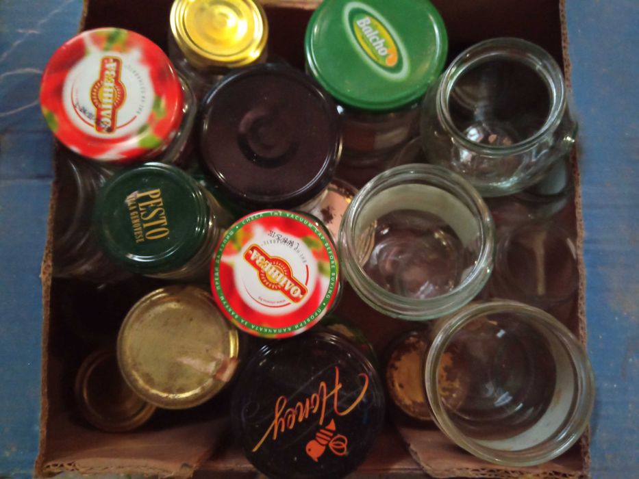 Буркани всякакви размери