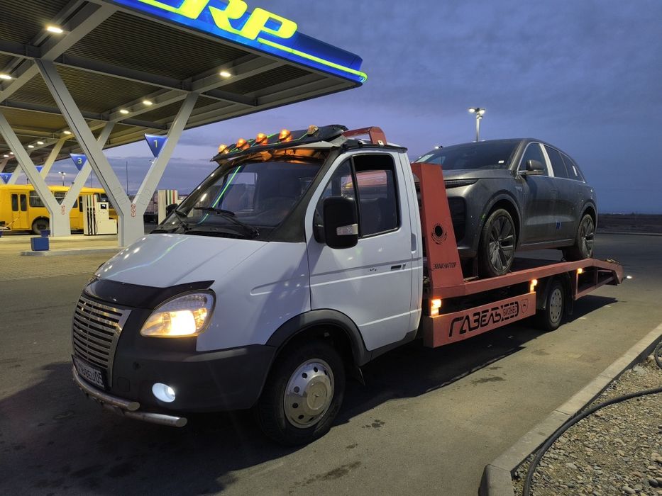 Услуги эвакуатора в любое время суток. В любое место,  меж город.