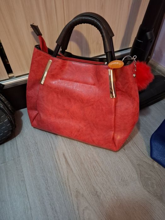 Дамски чанти по 8лв