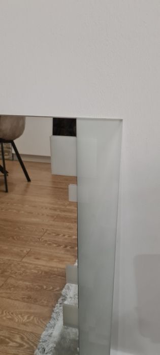 Зеркало настенное