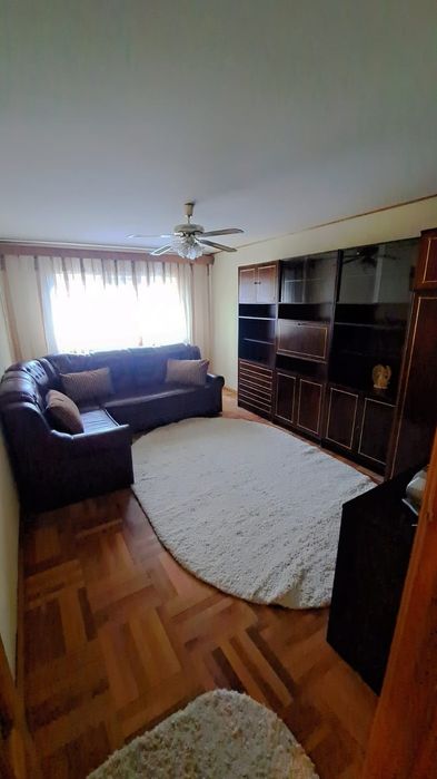 Apartament 2 camere de închiriat